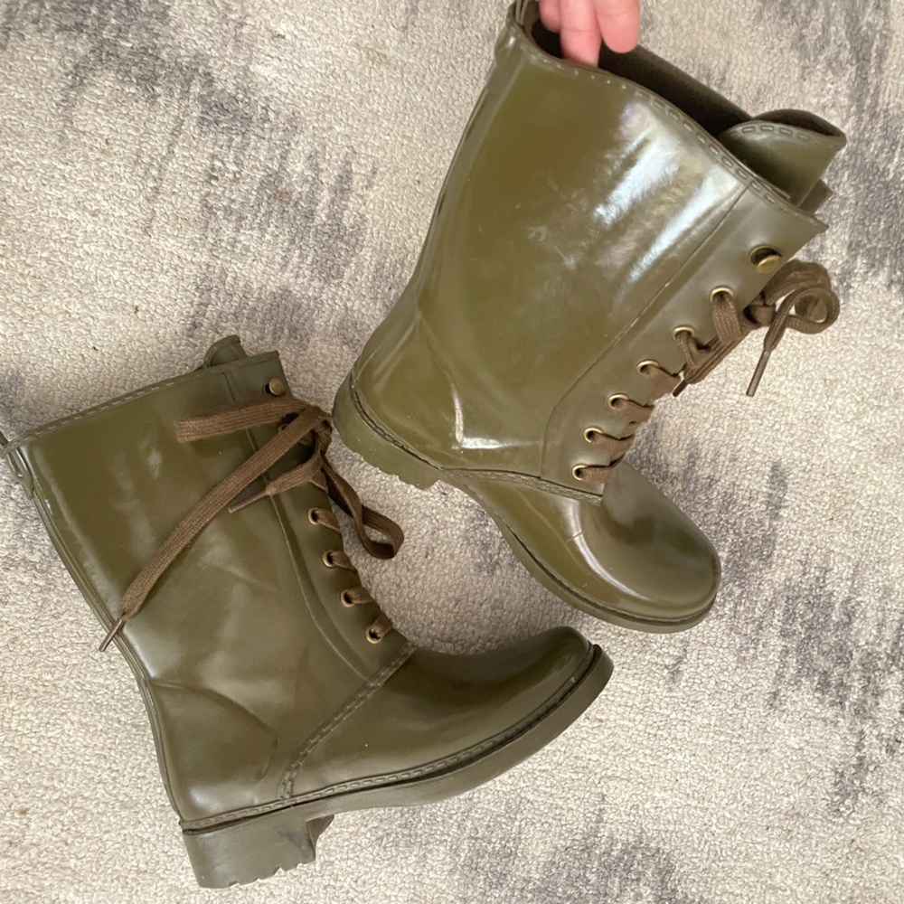 COPY - Michael Kors Green mid boots